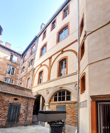 Acrobat travaux ravalement de facade sur bâtiment ancien, sur Toulouse, Lacroix Falgarde et Vieille Toulouse